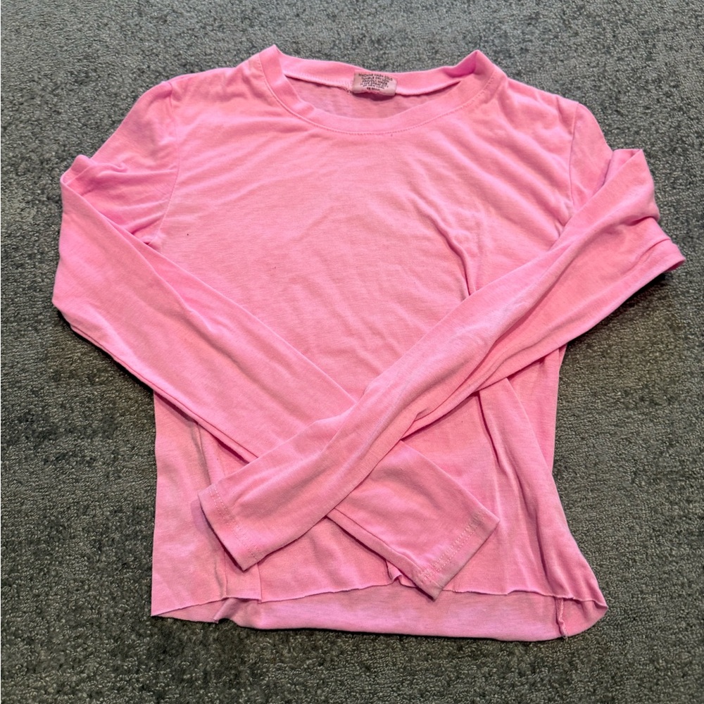 Girls firehouse hot Pink Long Sleeve Top
Size medium . Good condition